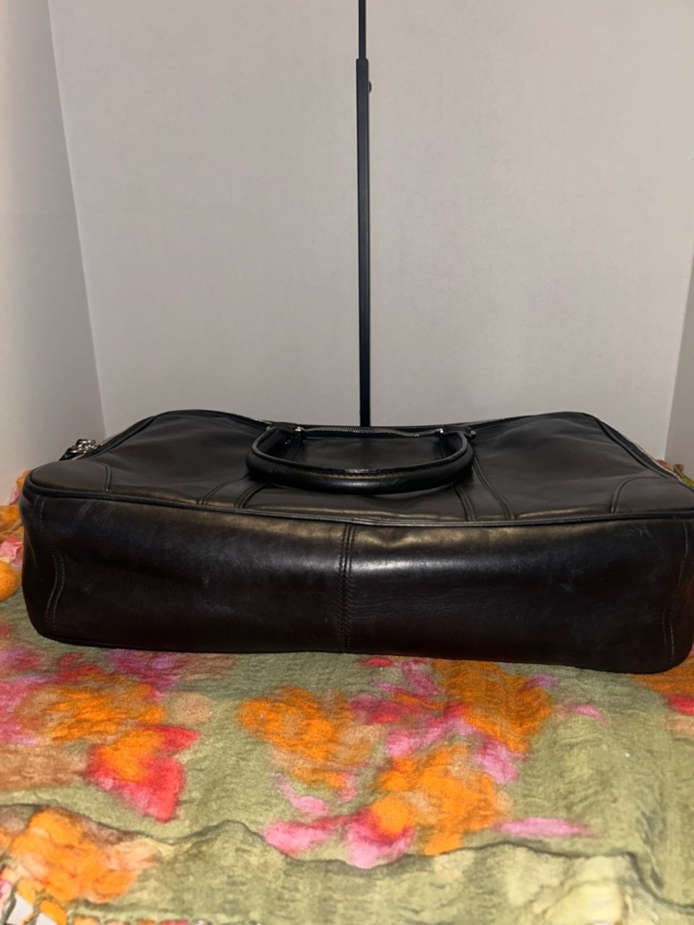 Coach Sleek Black Leather Men's Briefcase Tote - Picture 6 of 15